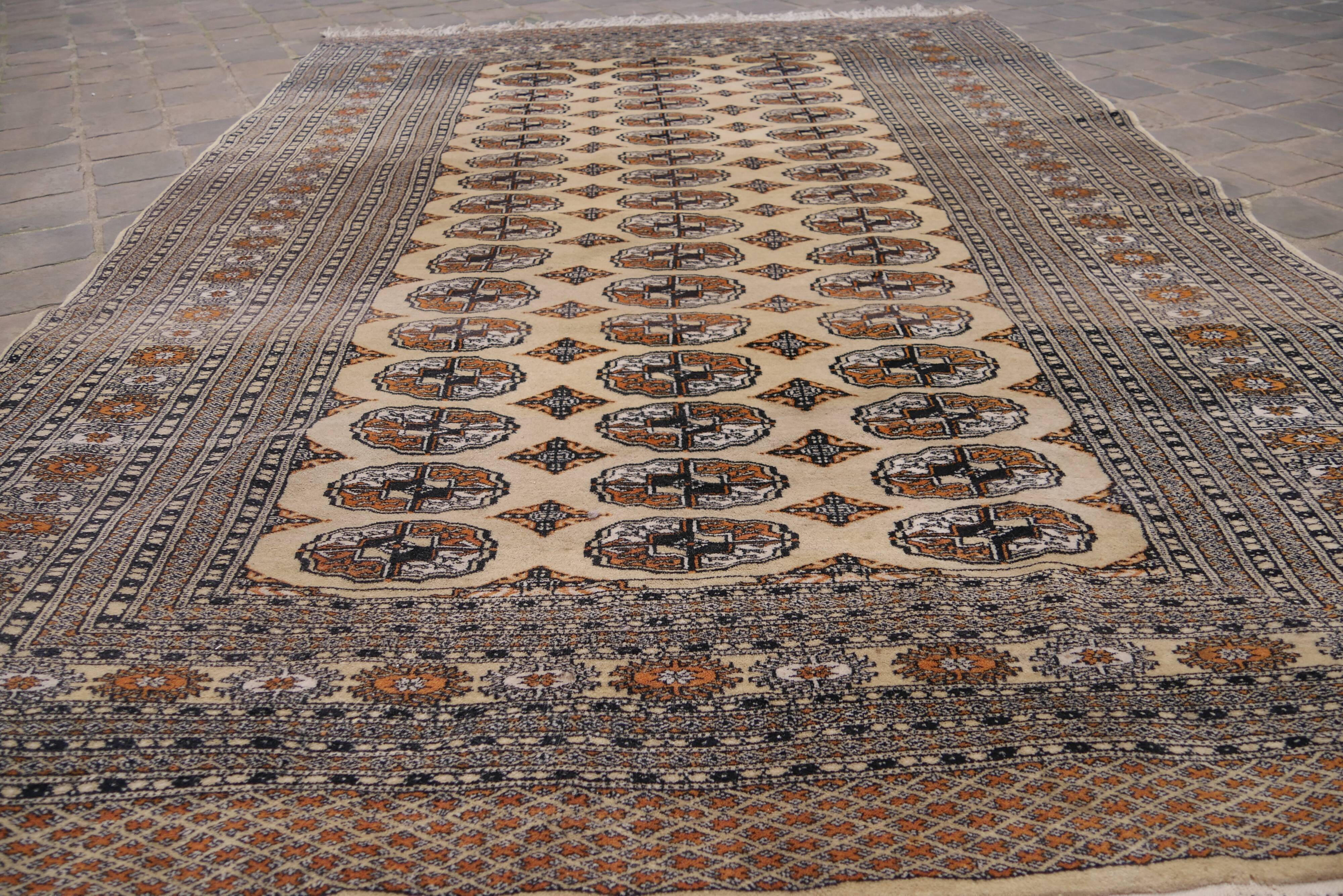 Handmade Oriental Carpet Bukhara Pakistan