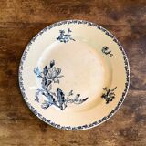 Large Terre de Fer “Cactus” Gien dish