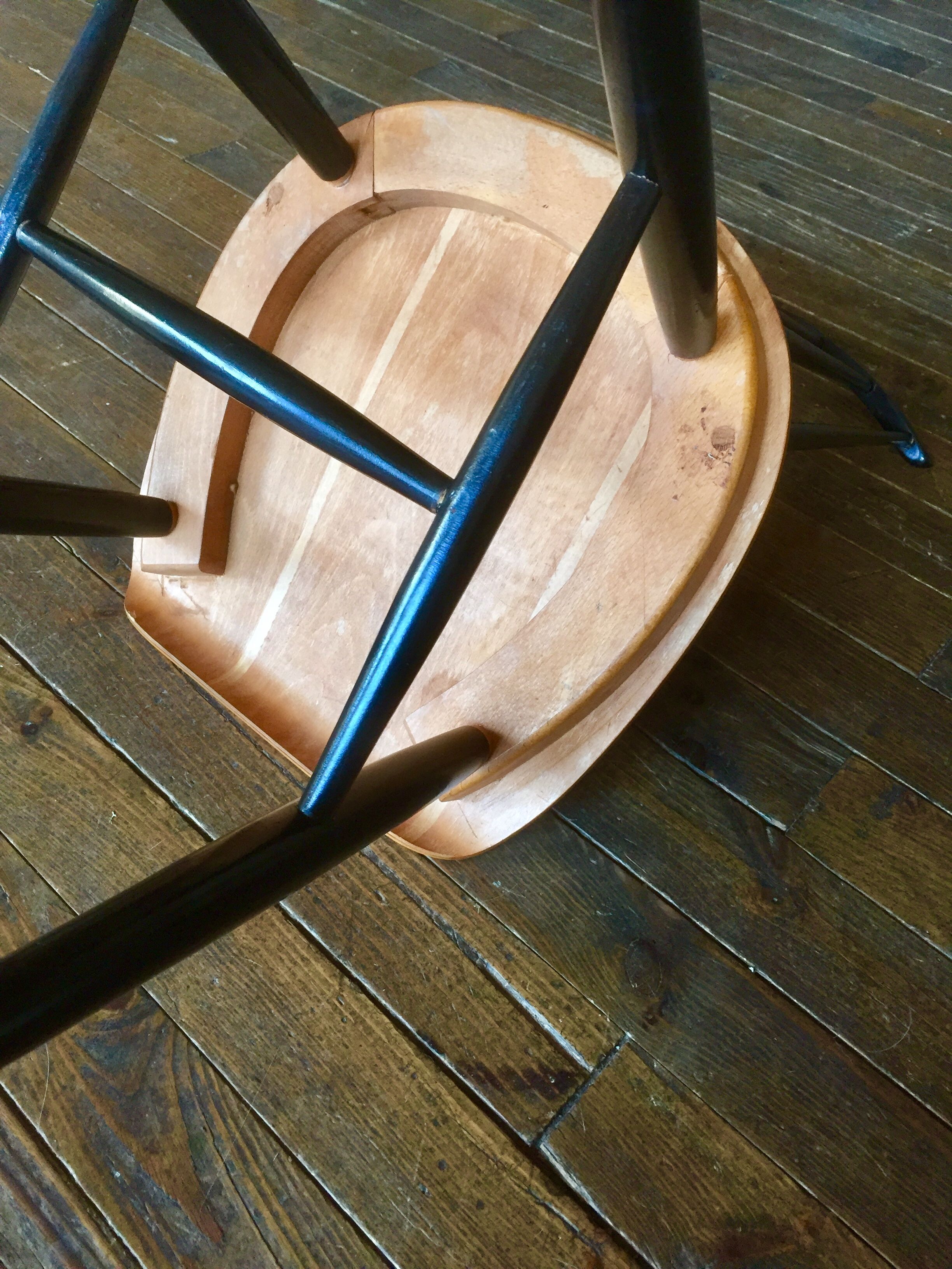 Chaise scandinave par I.Tapiovaara modèle « Fanett »