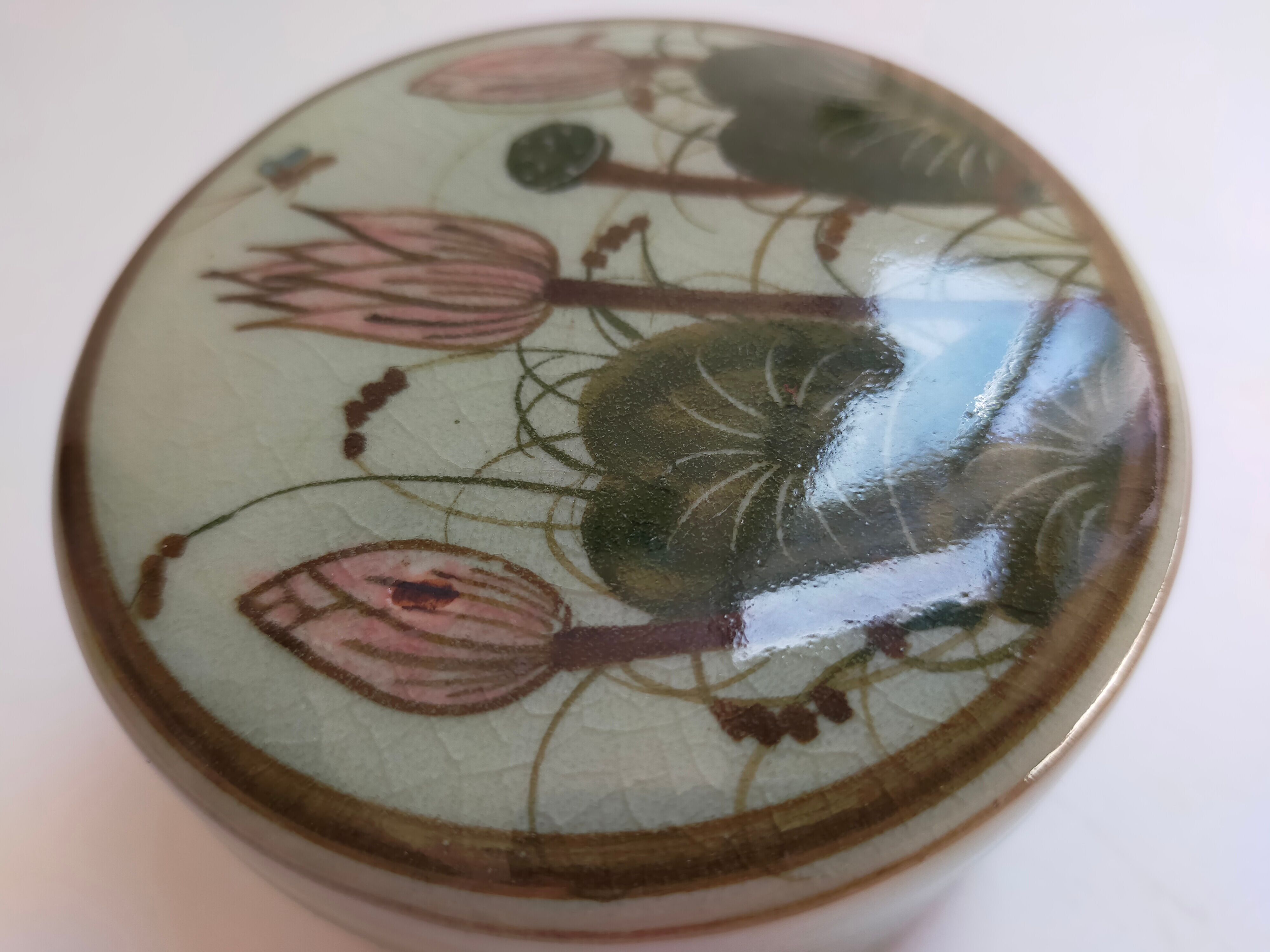 cracked celadon jewelry box signed Siam and numbered handmade lotus flower pattern
