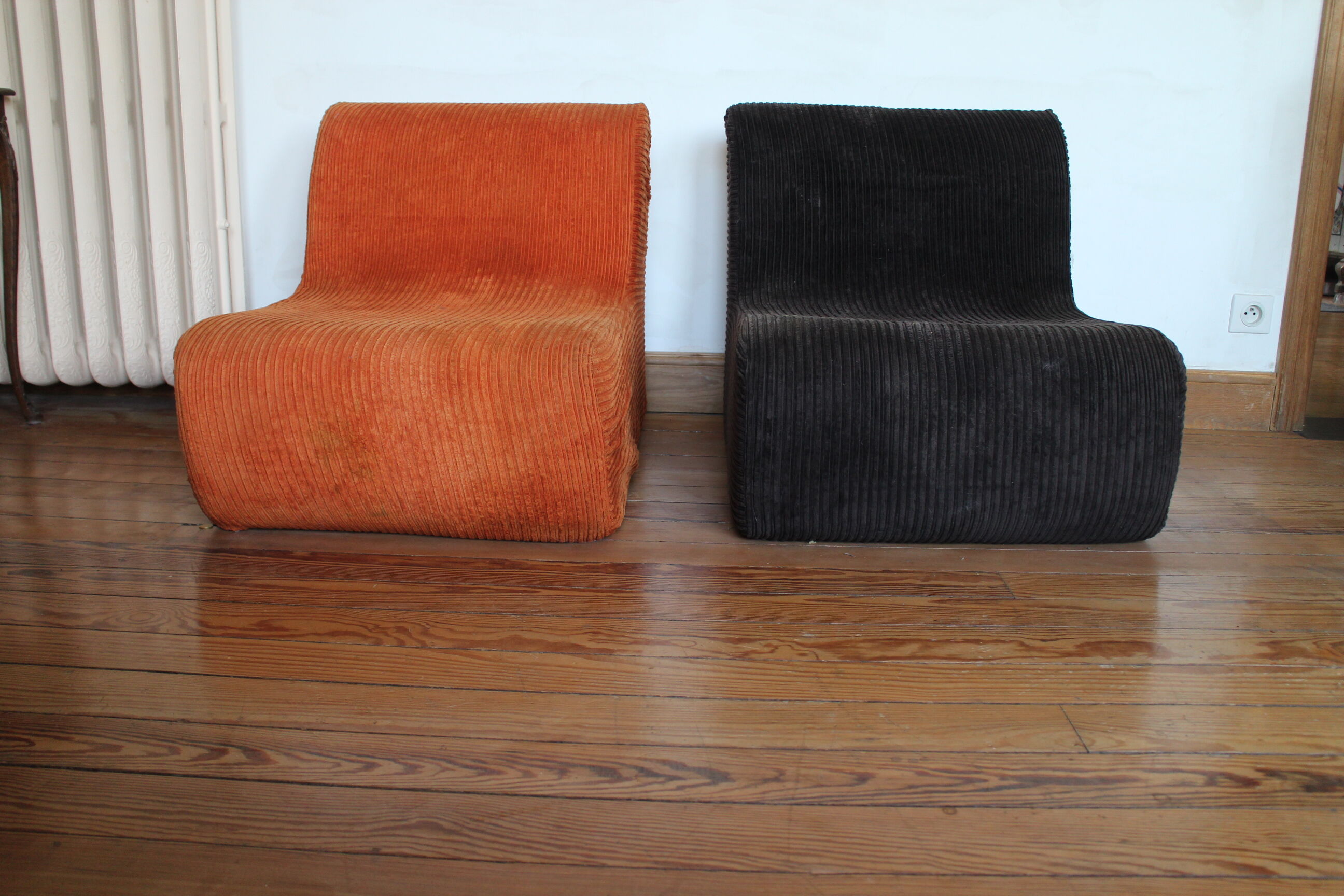 Pair of corduroy drivers 1970