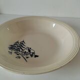 Large Moulin des Loups St Amand Frédéric model dish