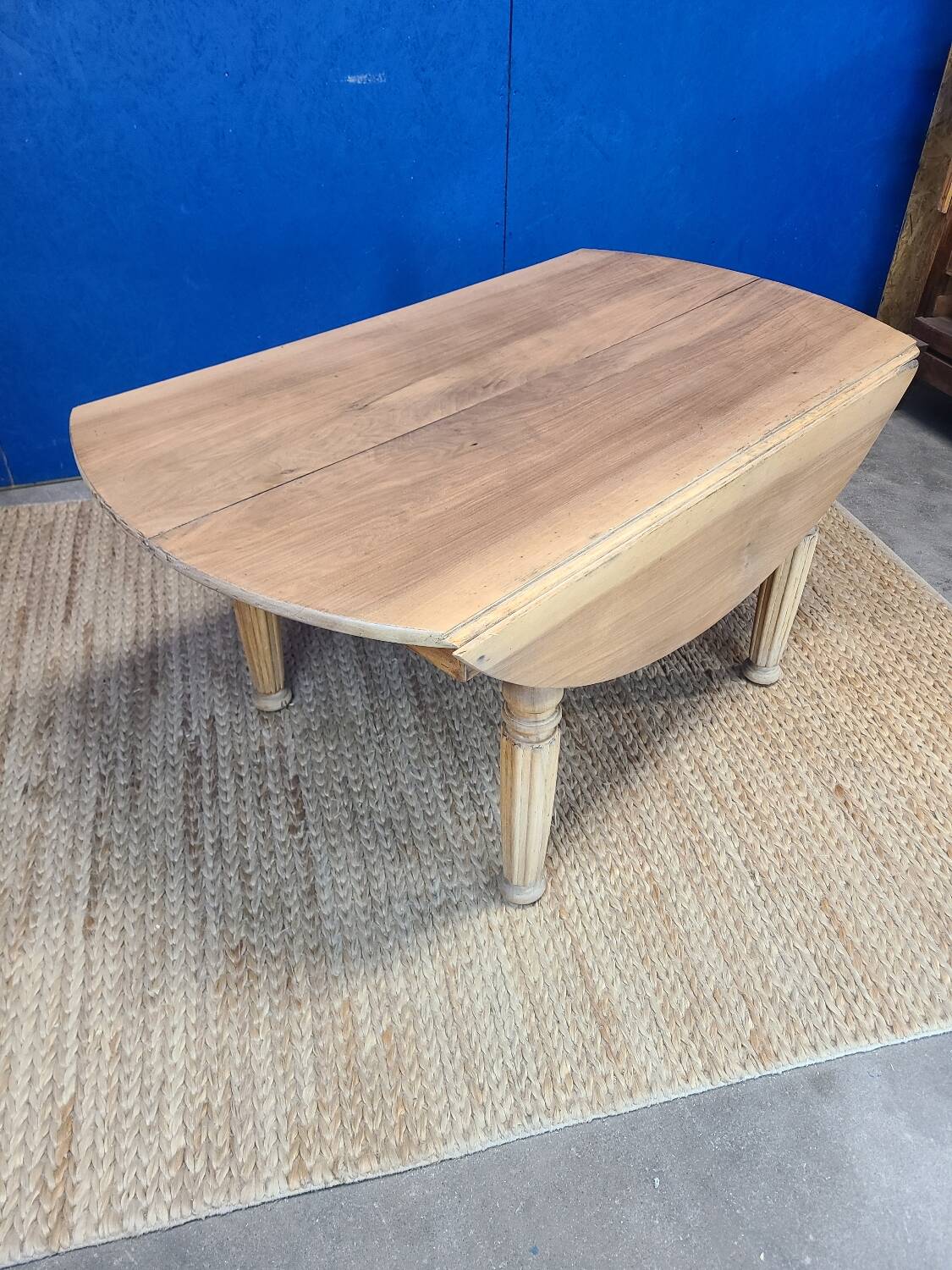 Vintage farmhouse coffee table with flaps