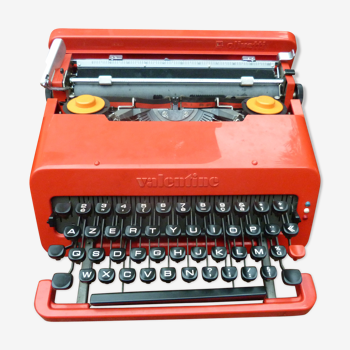 Olivetti / Valentine typewriter