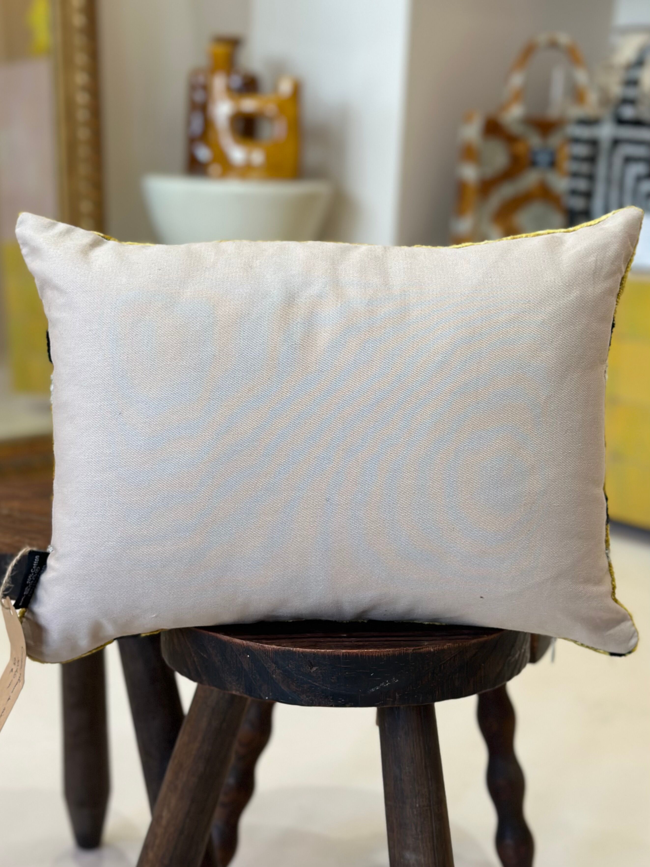 Coussin en soie ikat