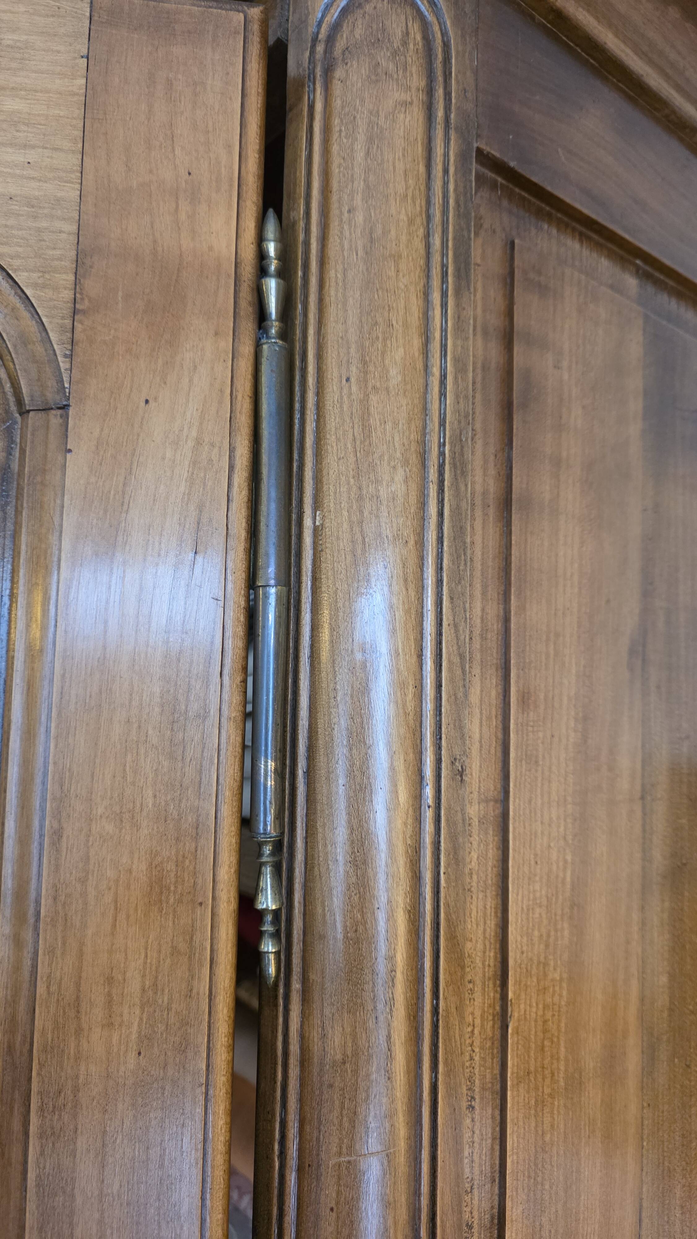 Armoire en merisiera