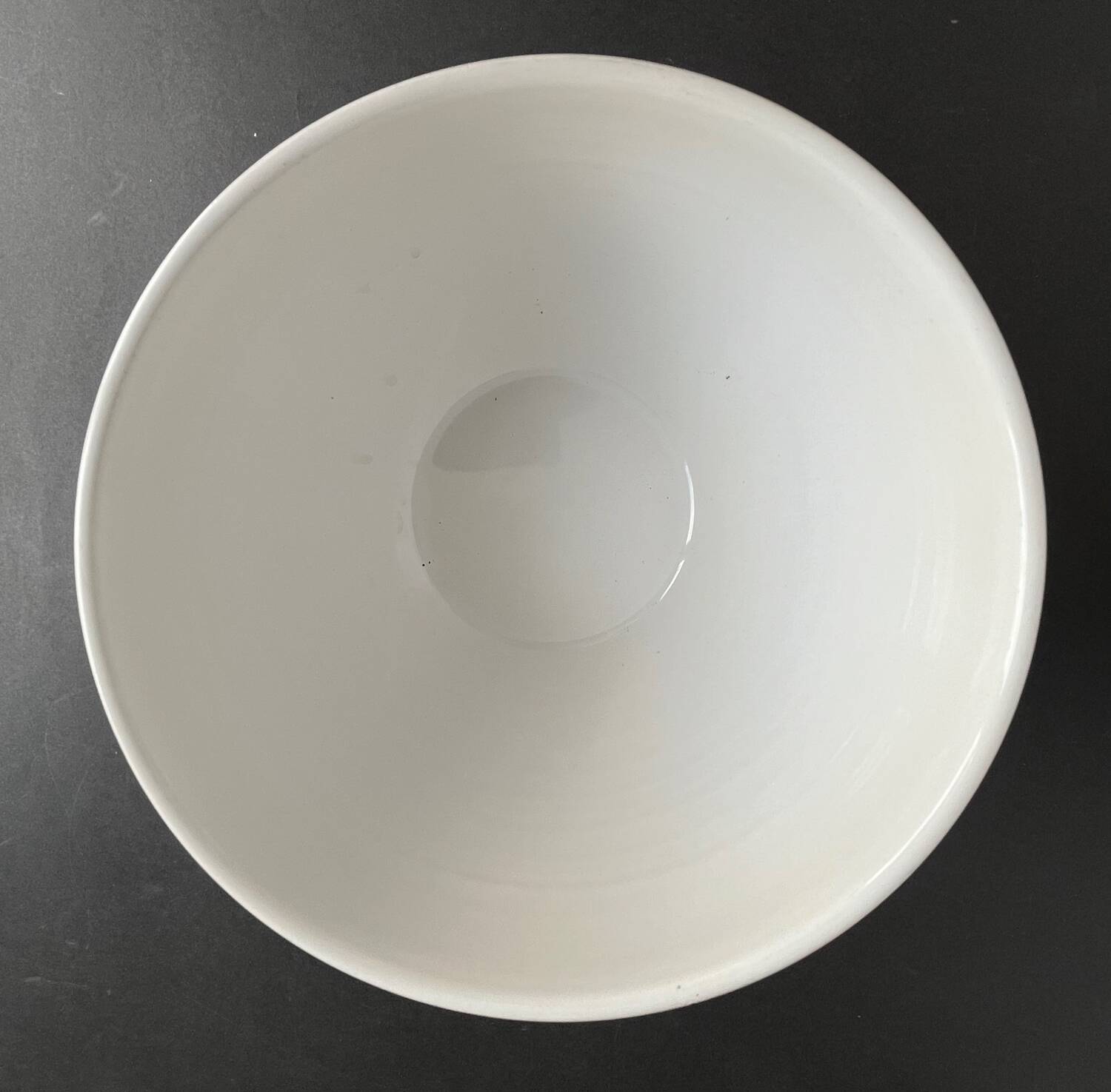Émile Henry ceramic salad bowl
