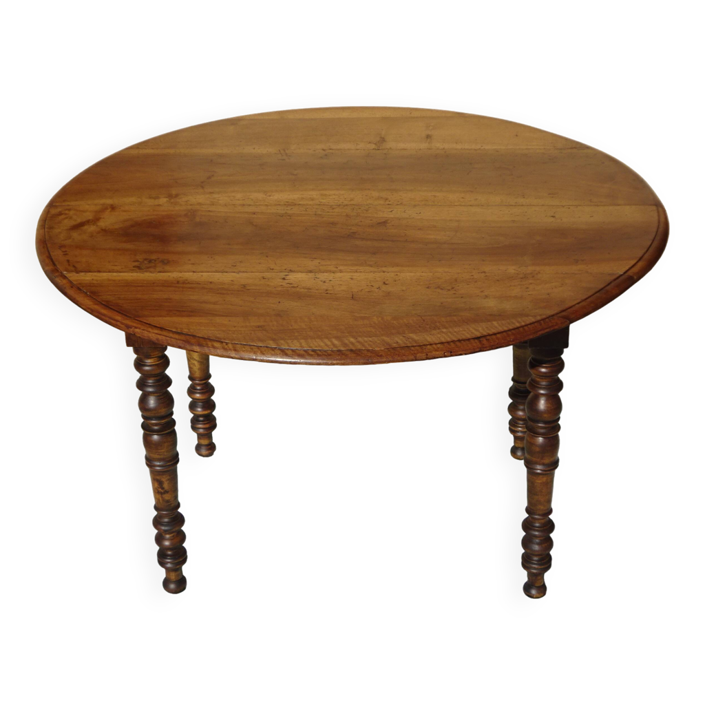 Table ronde ancienne en noyer massif | Selency