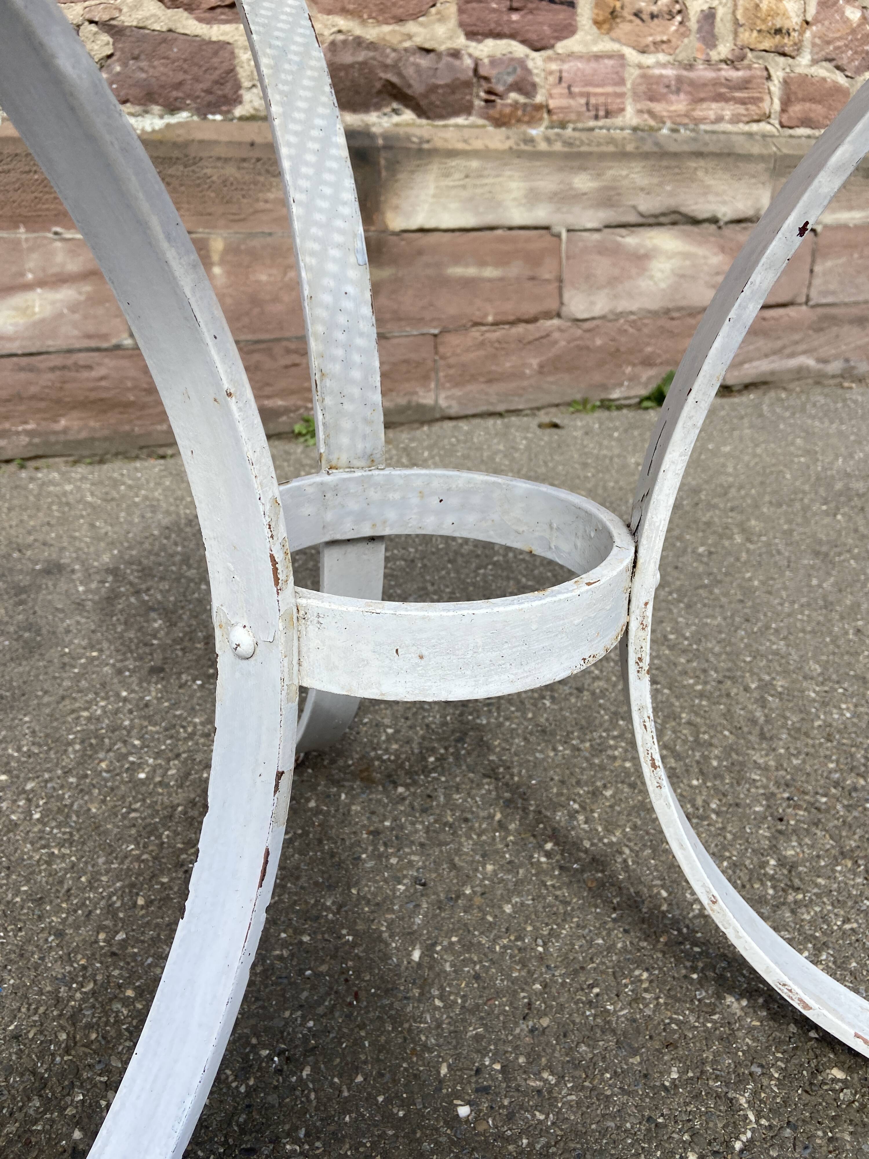 Pedestal table metal garden bistro 1950 vintage
