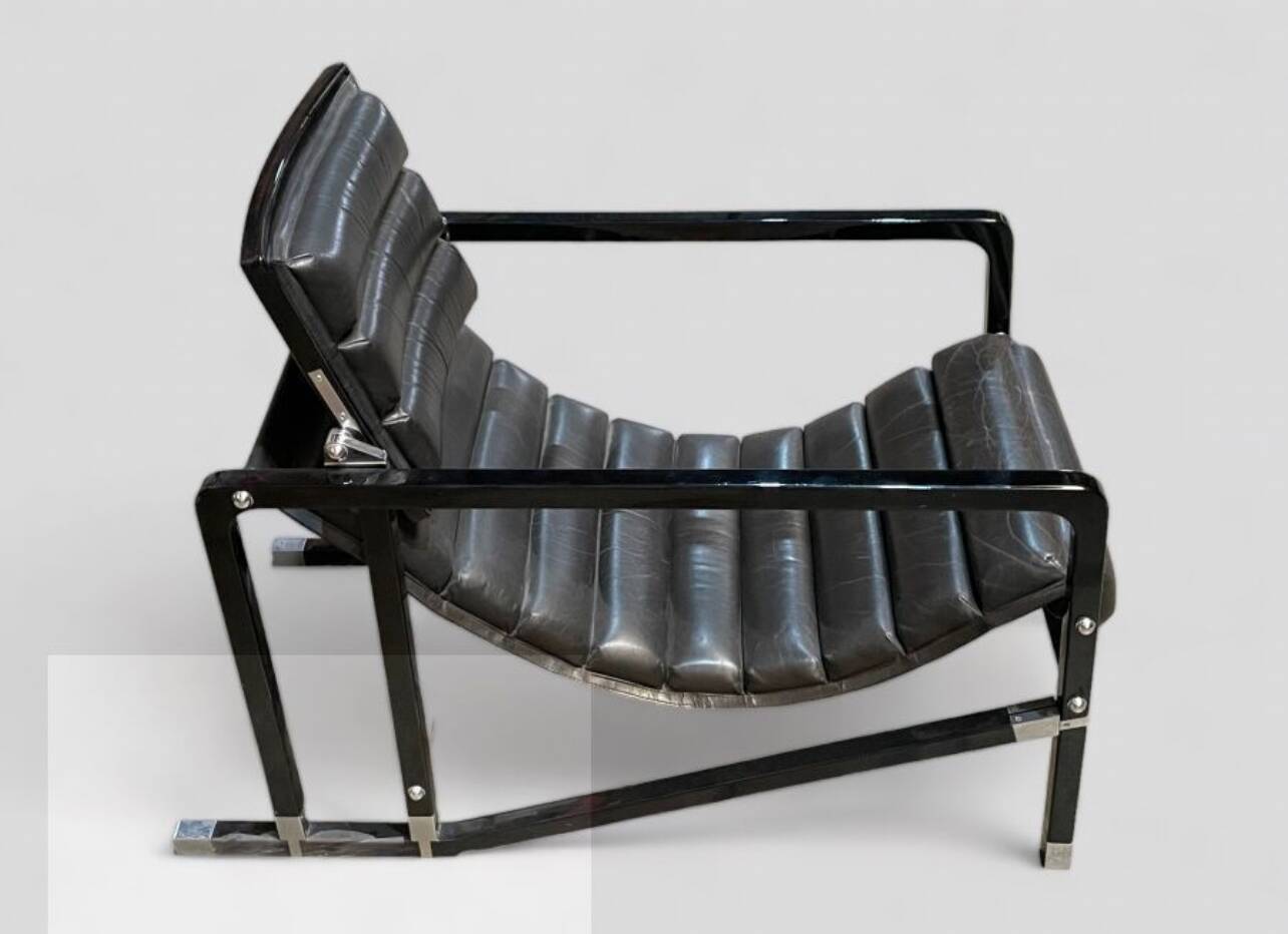 Pair of “Transat” armchairs, original model created circa 1926