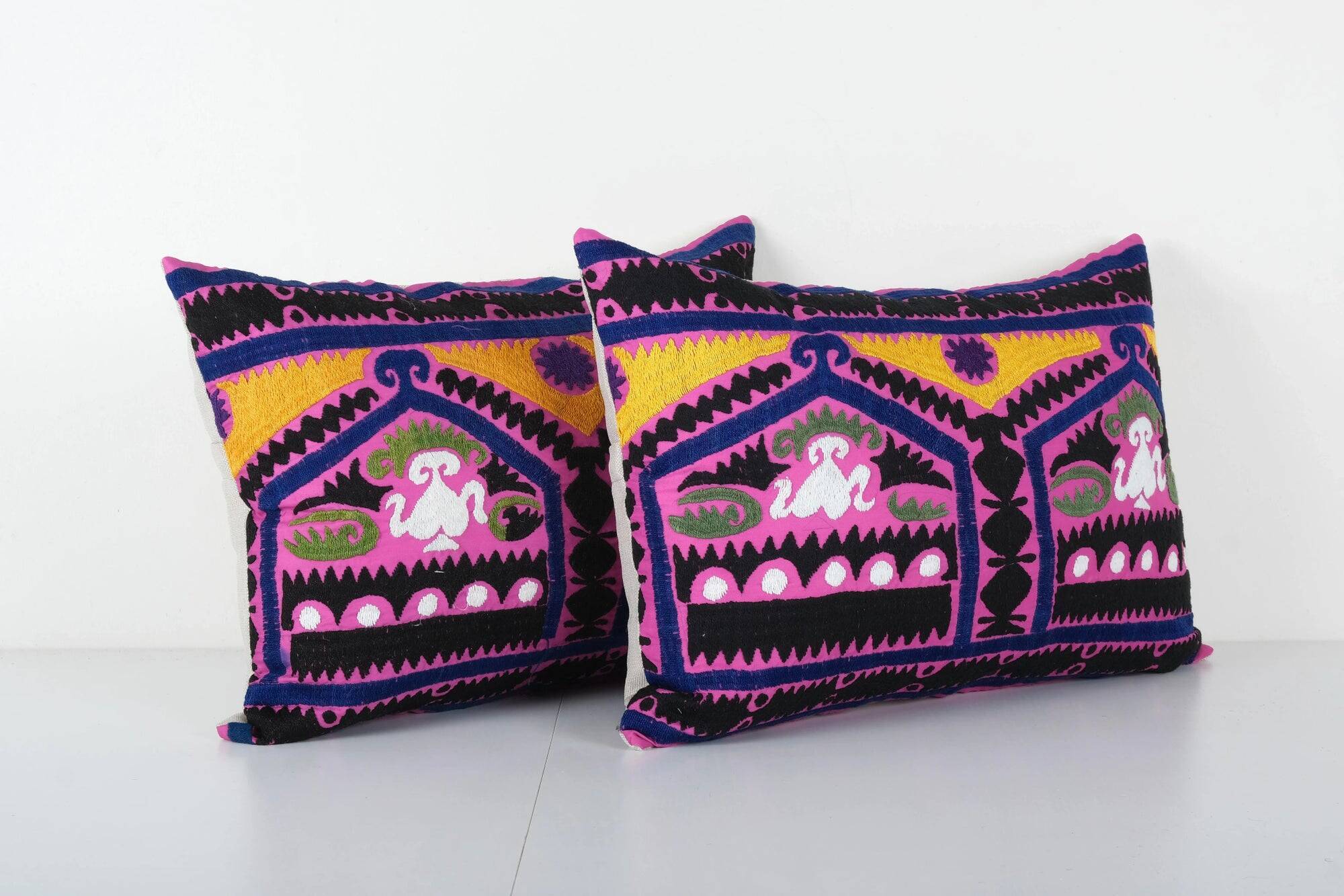 Set of 2 vintage embroidered cushion covers 41x51 cm