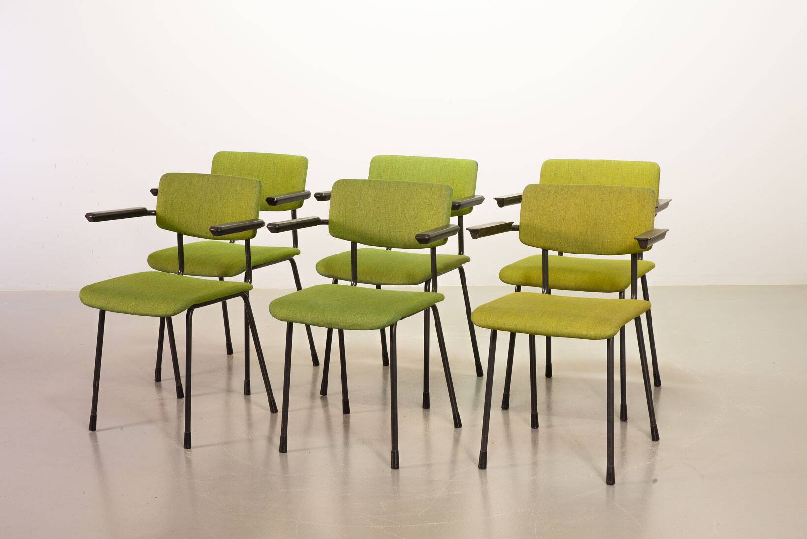 6 Dutch Design Gispen Dining Chairs Model 1235 by André Cordemeyer 1960s