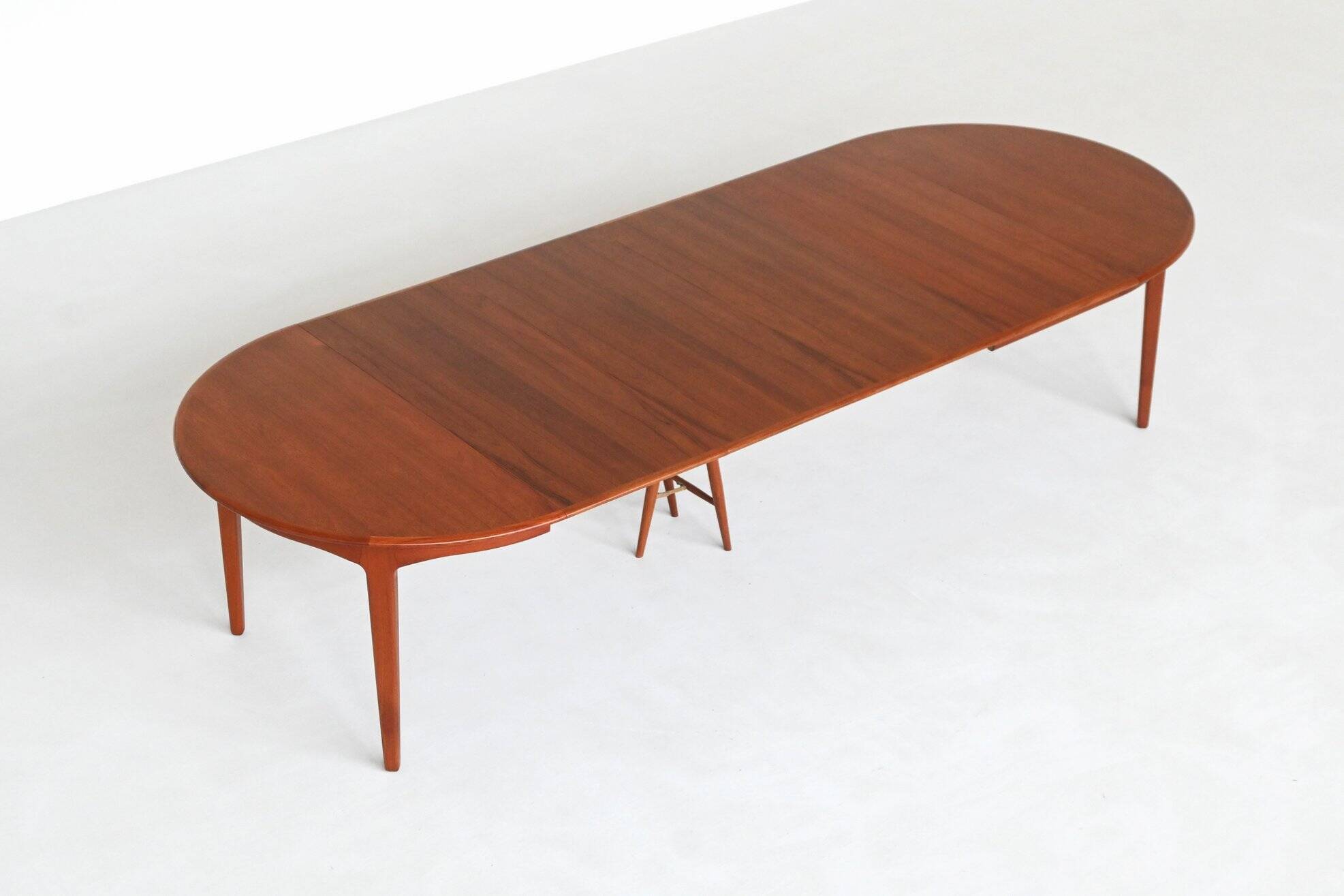 Henning Kjaernulf model 62 dining table teak Soro Stolefabrik Denmark 1958