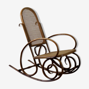 Rocking chair bois et cannage