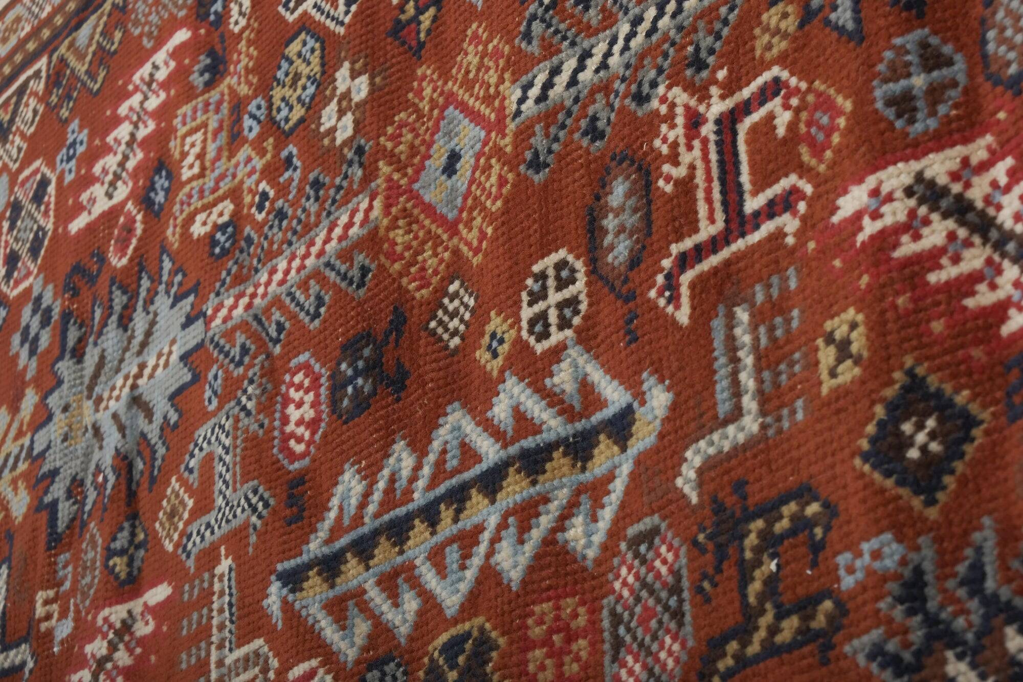 Vintage Turkish rug handmade 192x292 cm