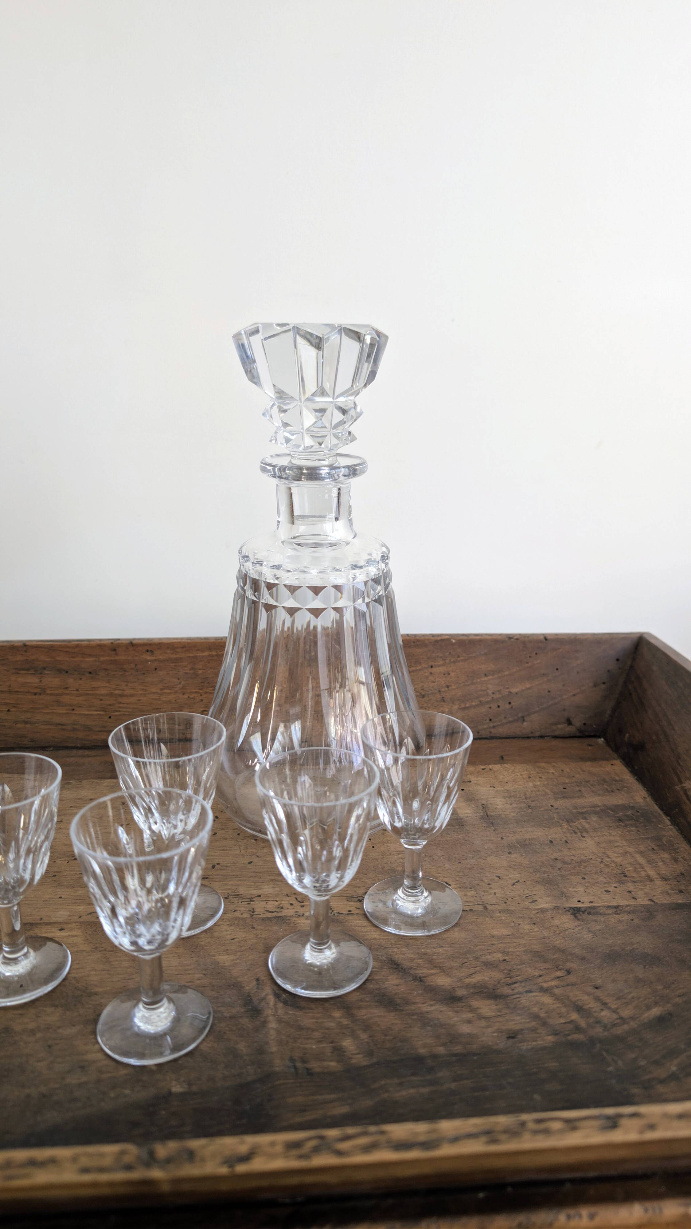 Baccarat crystal liqueur service – refined set - 7 pieces