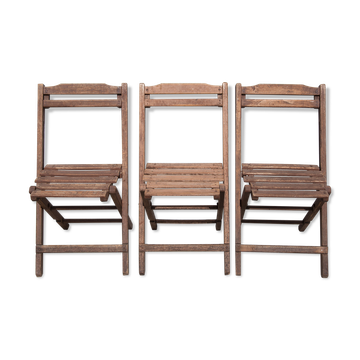 Set of 3 wooden folding chairs
