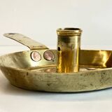 LOW HAND BRASS CANDLESTICK ANTIQUE