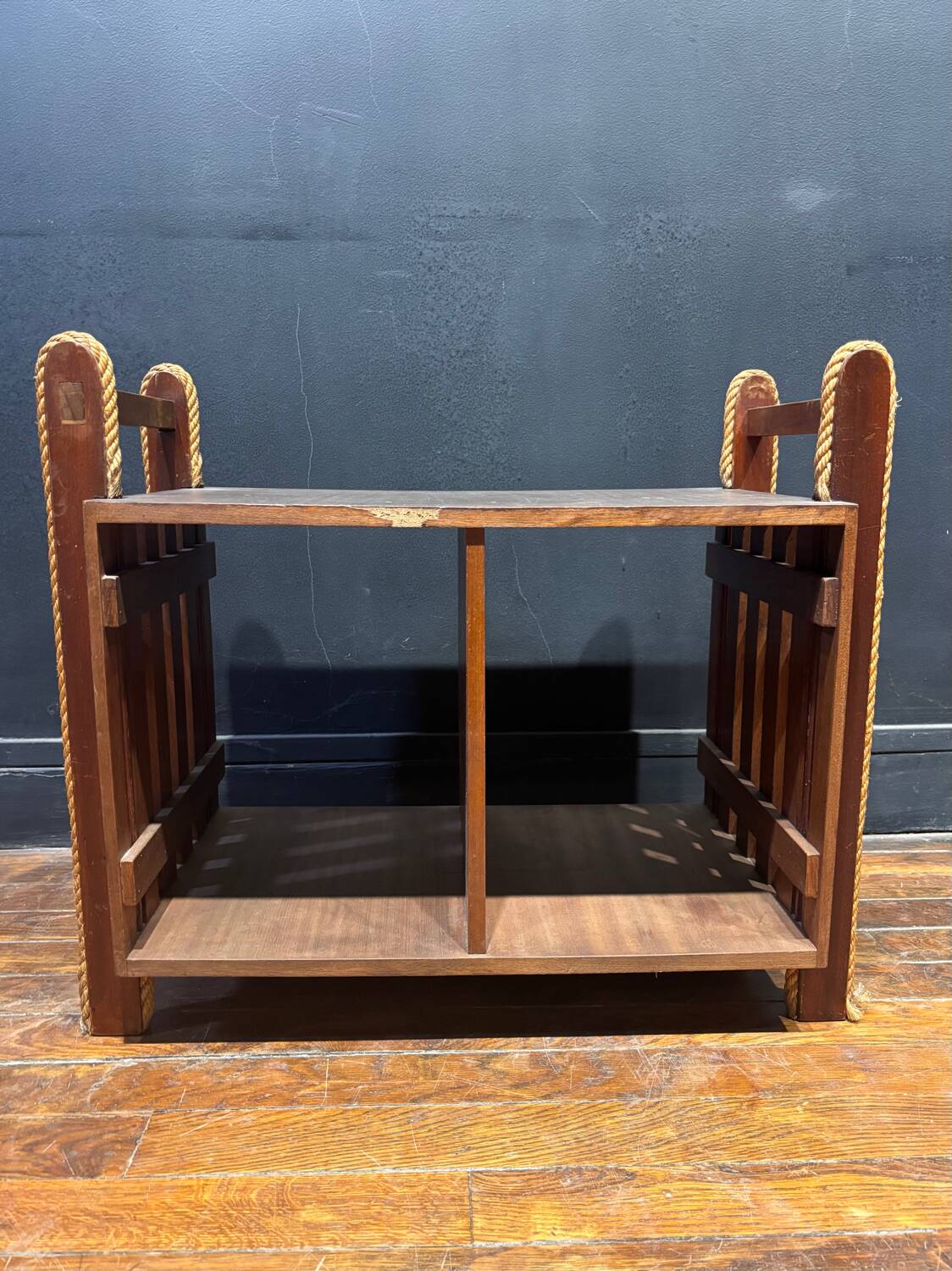 Vintage side table – Wooden structure and open shelf