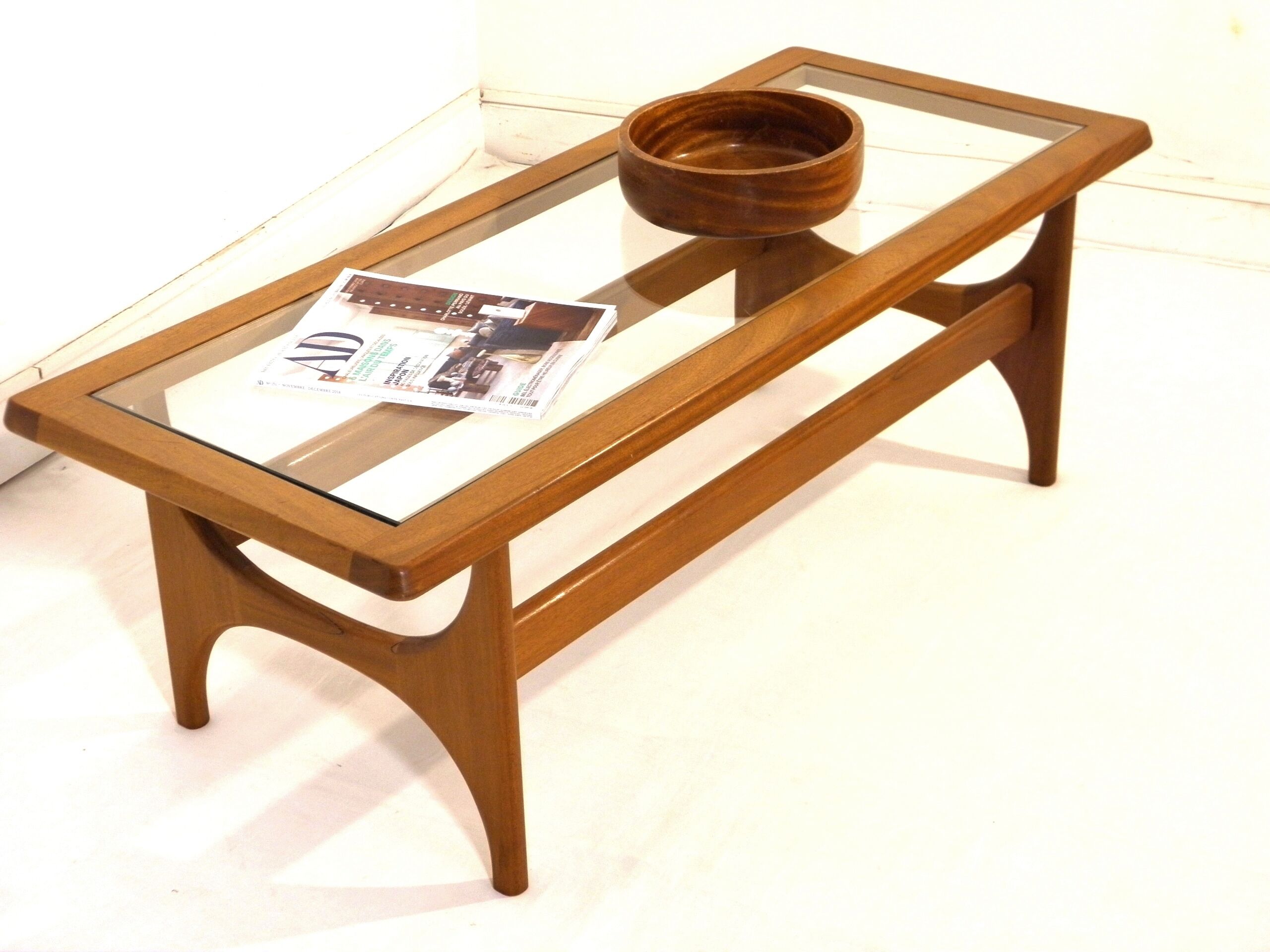 Scandinavian coffee table in teak and glass