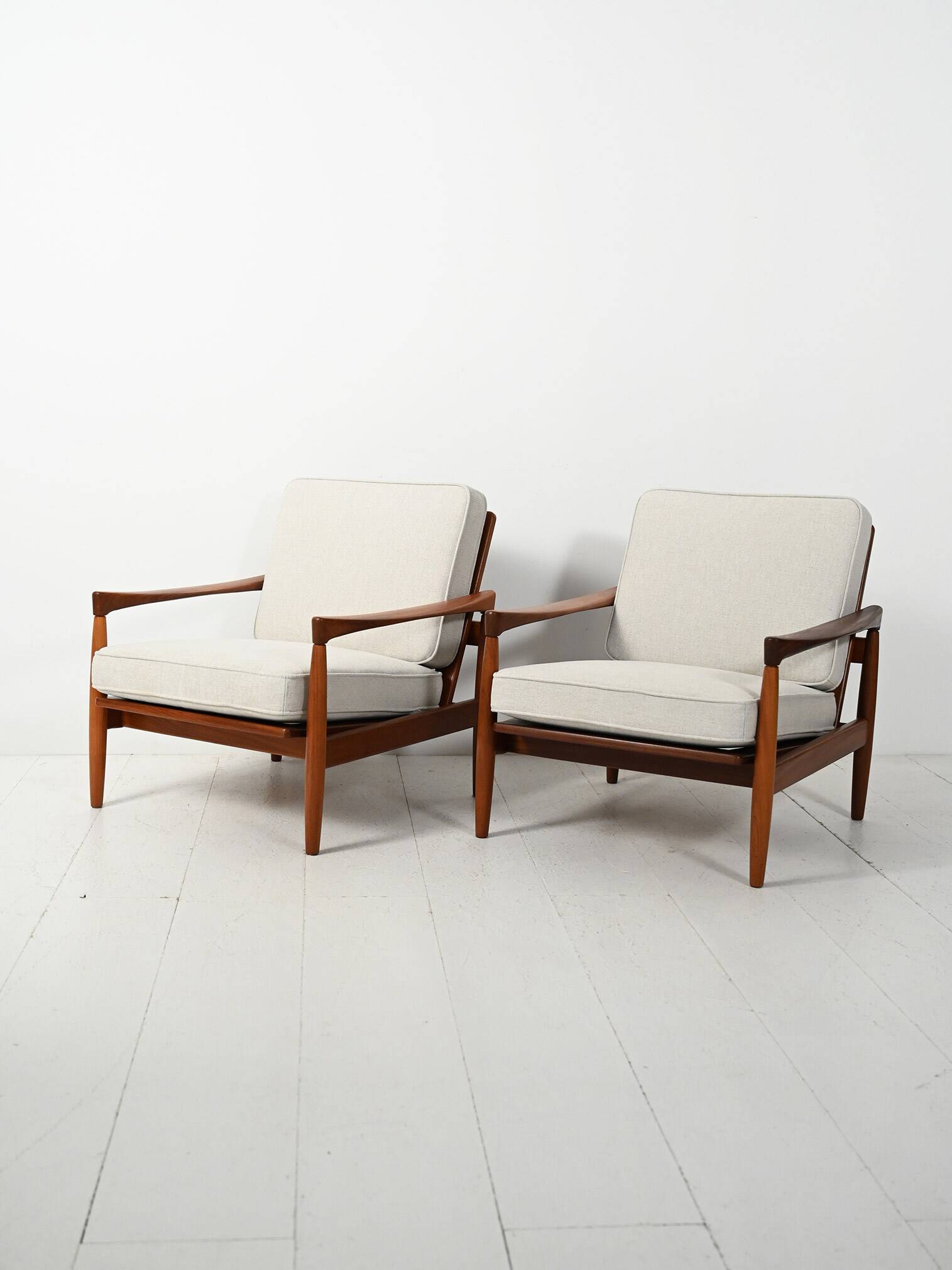 Pair of Scandinavian armchairs model "Kölding"