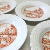 6 vintage white Augusty porcelain soup plates in very good condition.