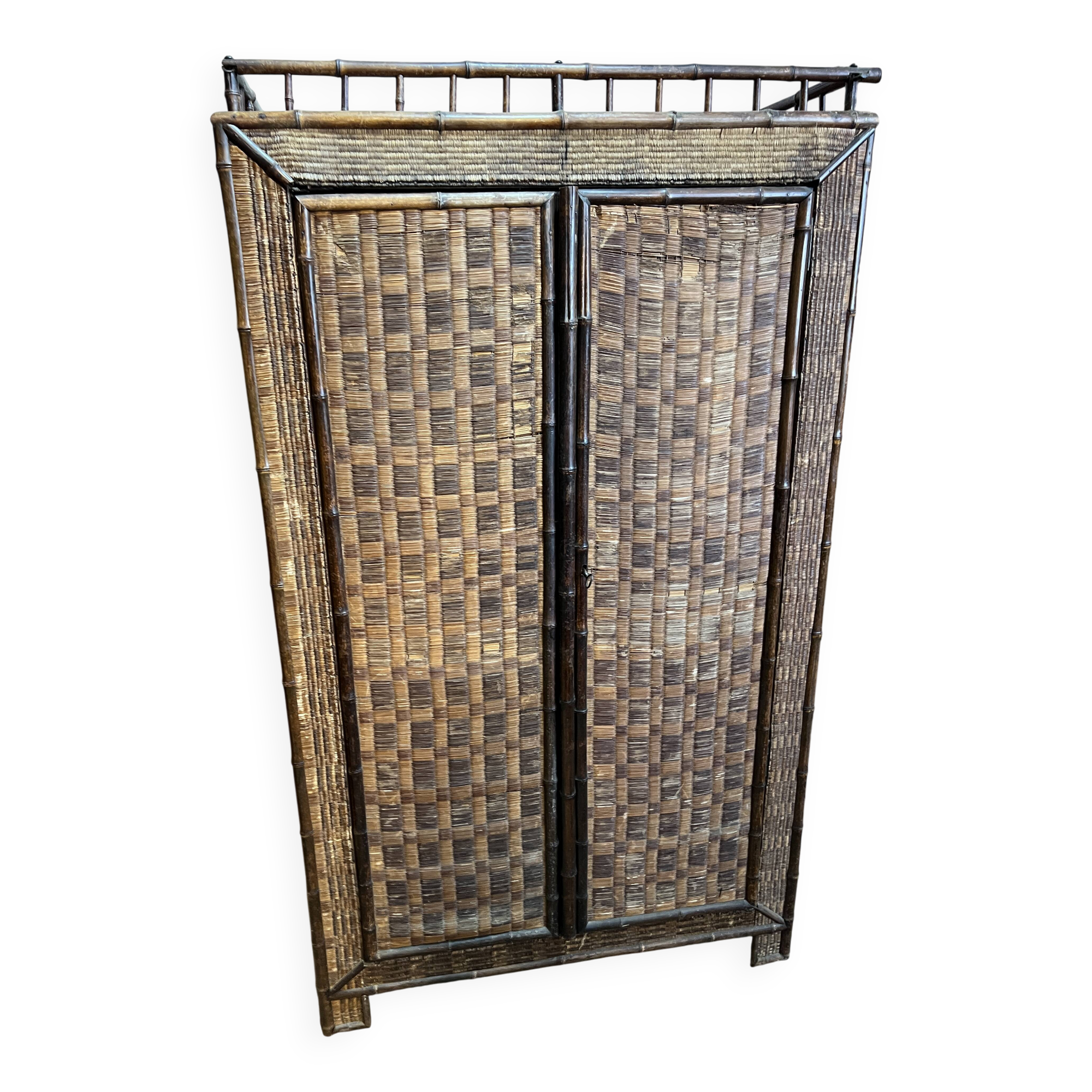 Two-door bamboo wardrobe