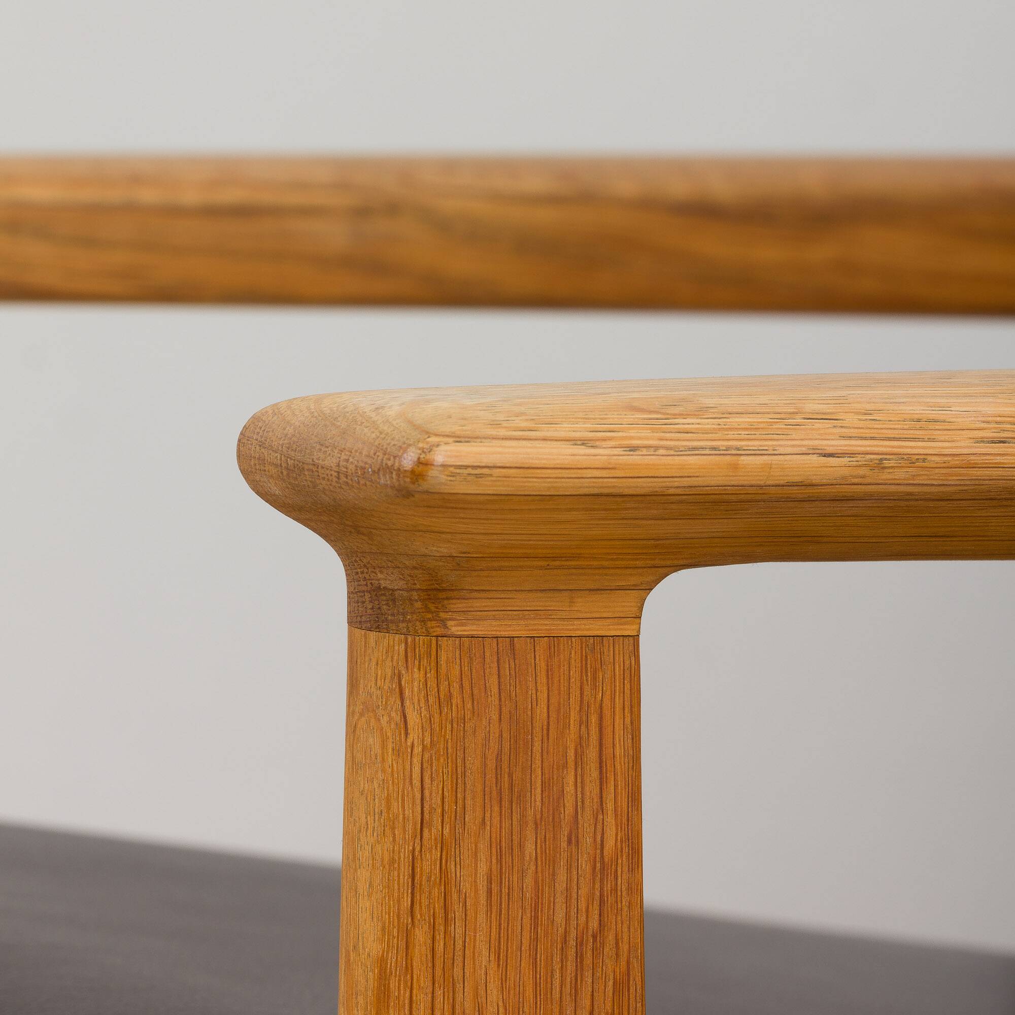 Hans Wegner GE 265 armchair  for Getama in Oak & Black Leather, Denmark