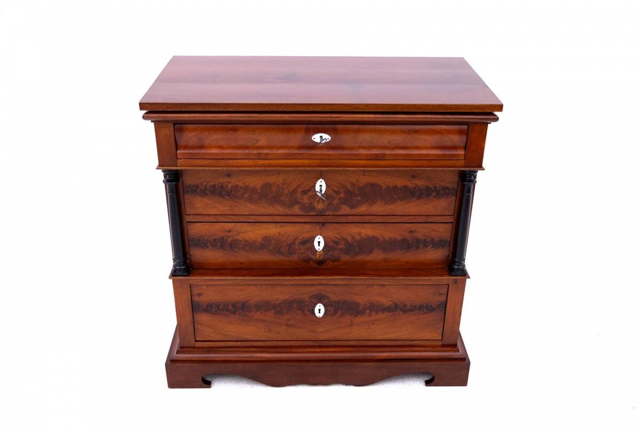 Antique mahogany chest of drawers with drawers, Scandinavia, 2nd half of th