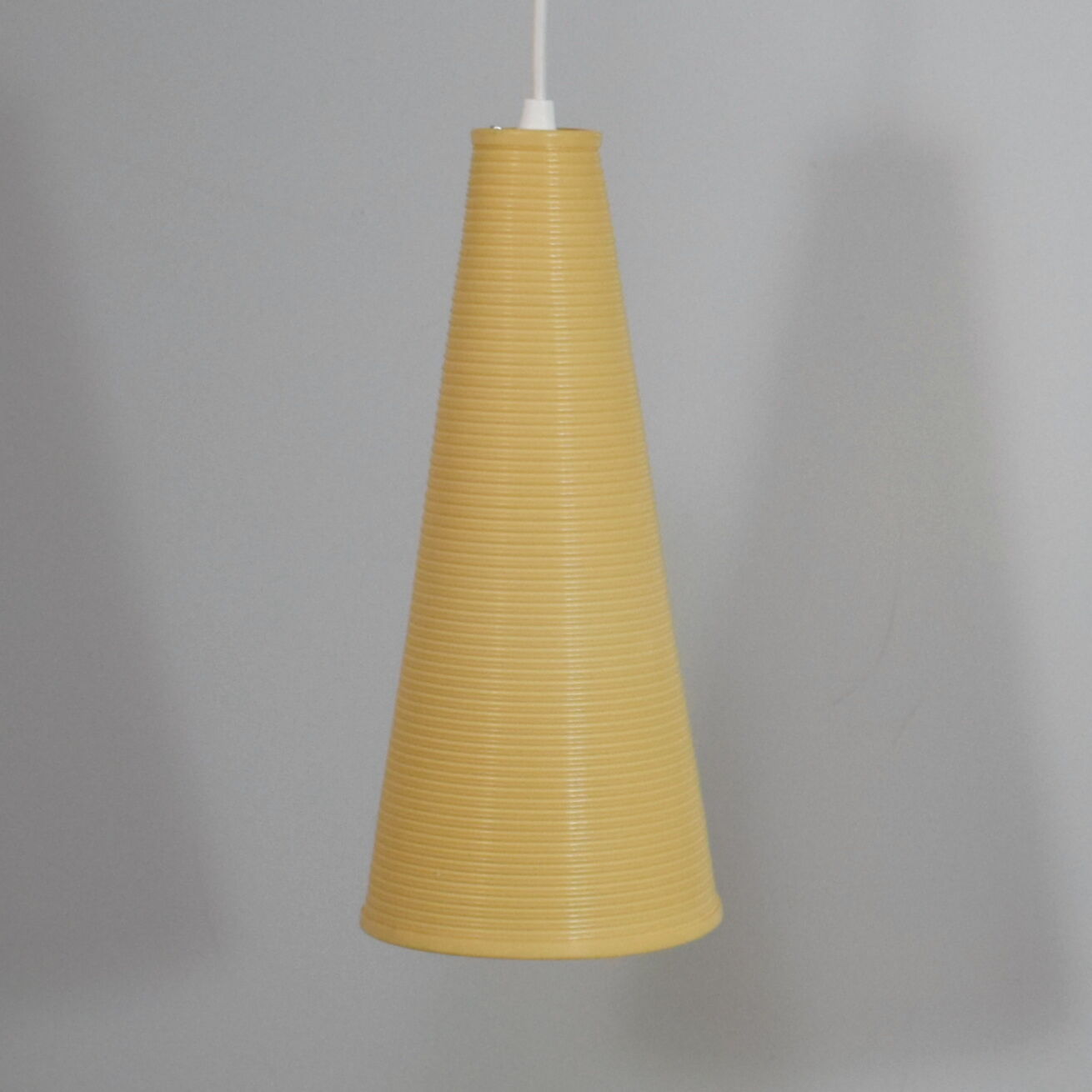 Lot de 3 suspensions Rhodoid Rotaflex, 1950
