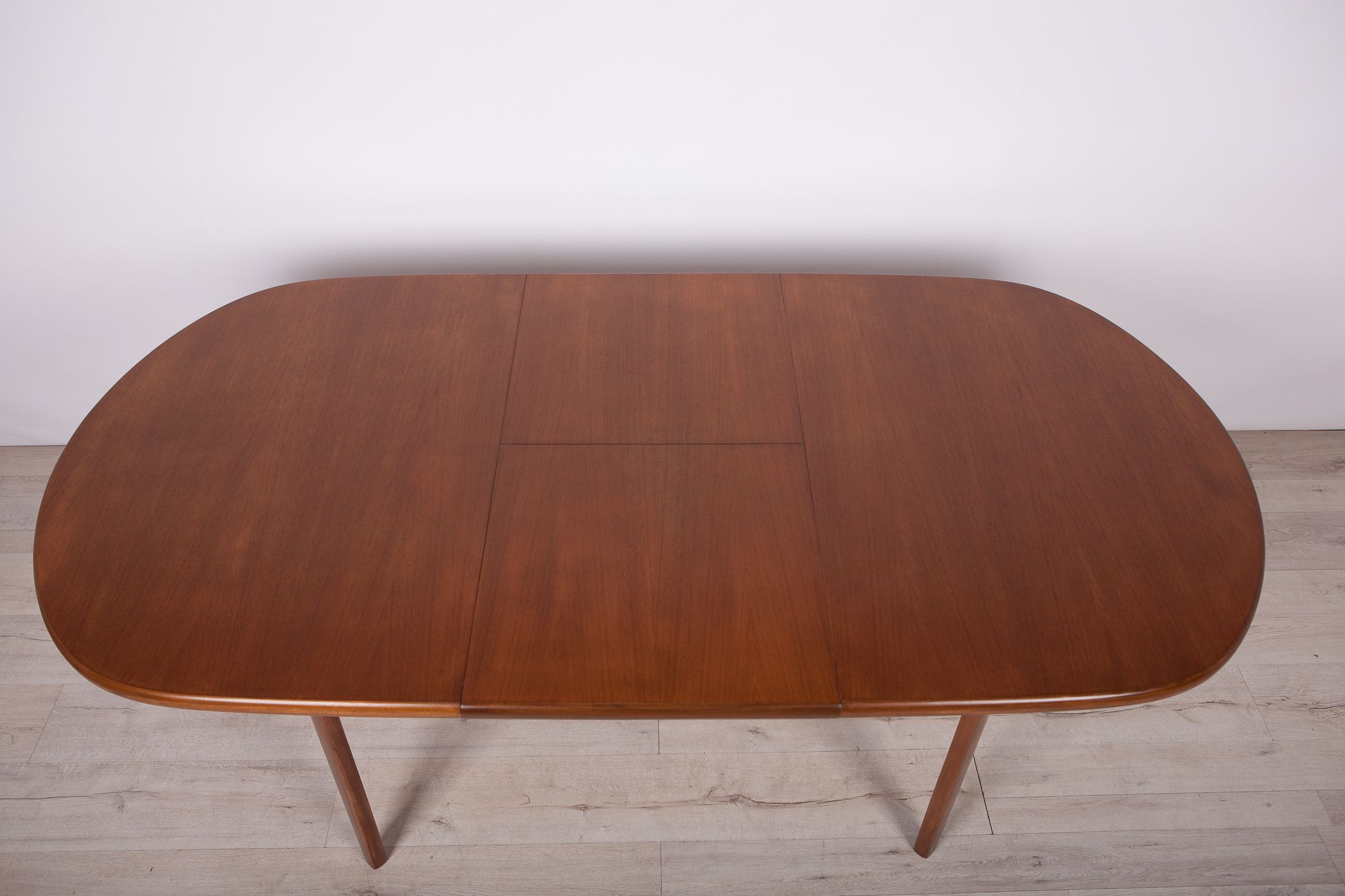 Mid-Century Teak Oval Dining Table from Elliots of Newbury, 1960s