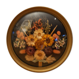 Vintage round frame dried flowers