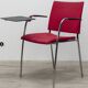 Chaises conférence avec tablette amovible