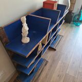 Trapezoidal shelf with solid wood art deco lockers