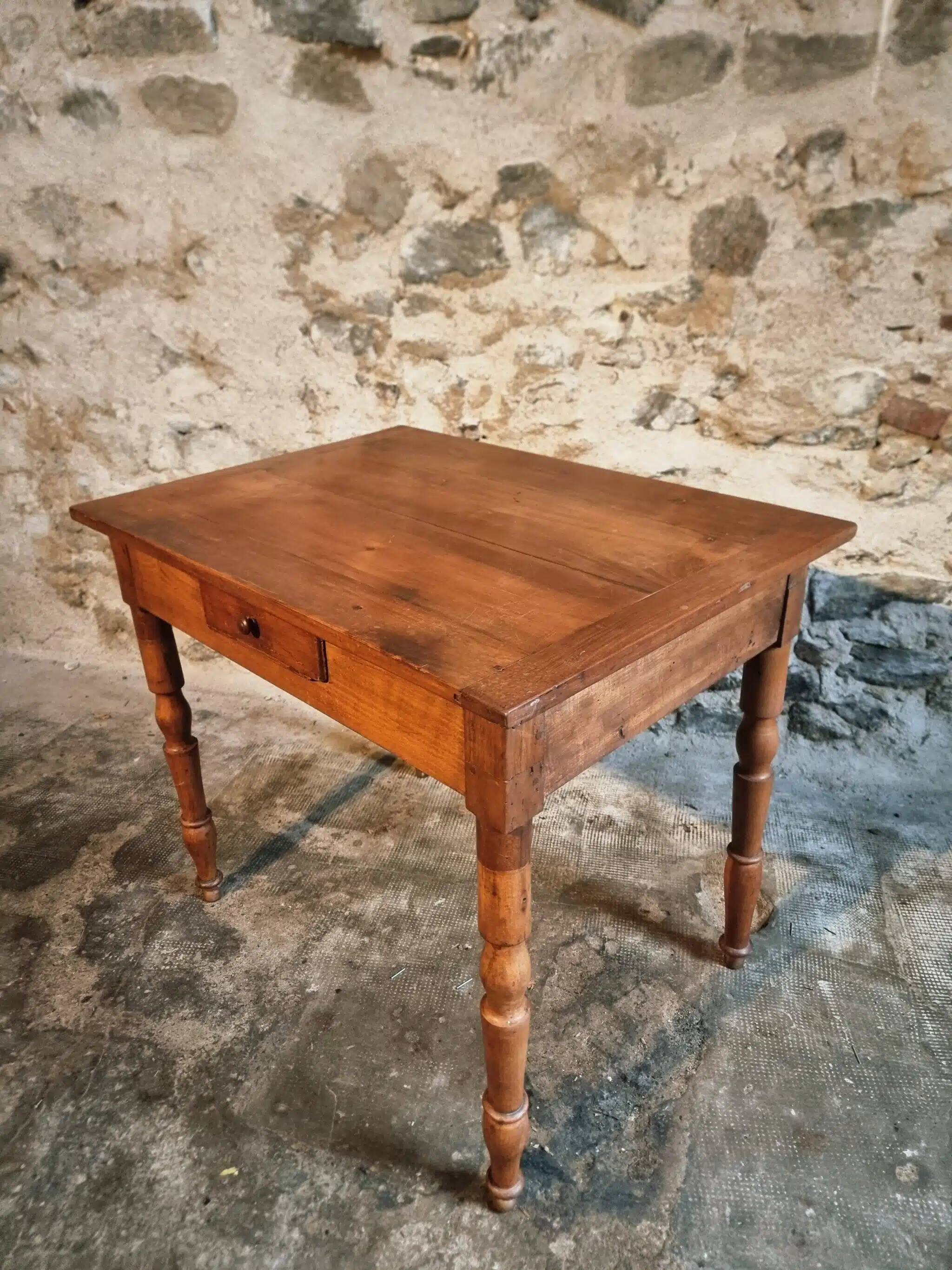 French vintage side table in cherry wood with a drawer.