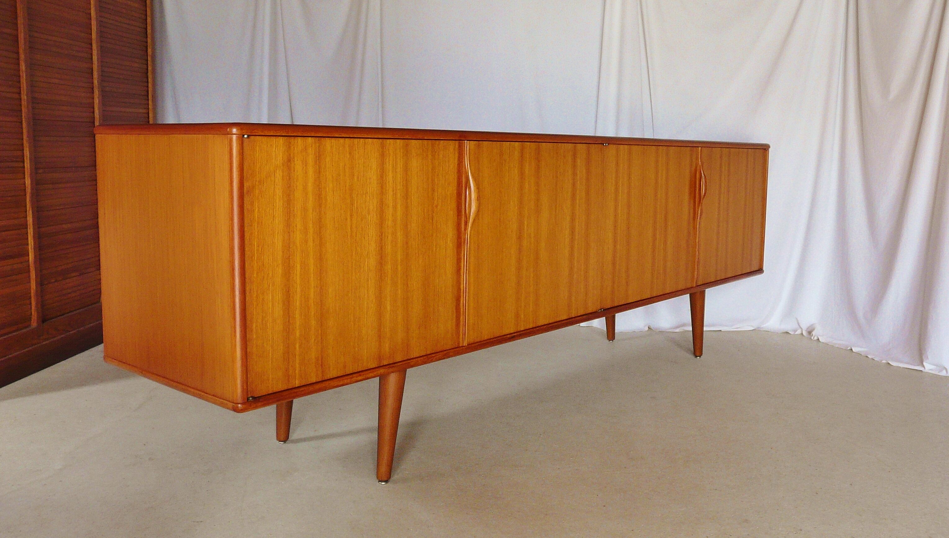 Scandinavian sideboard in teak 60s