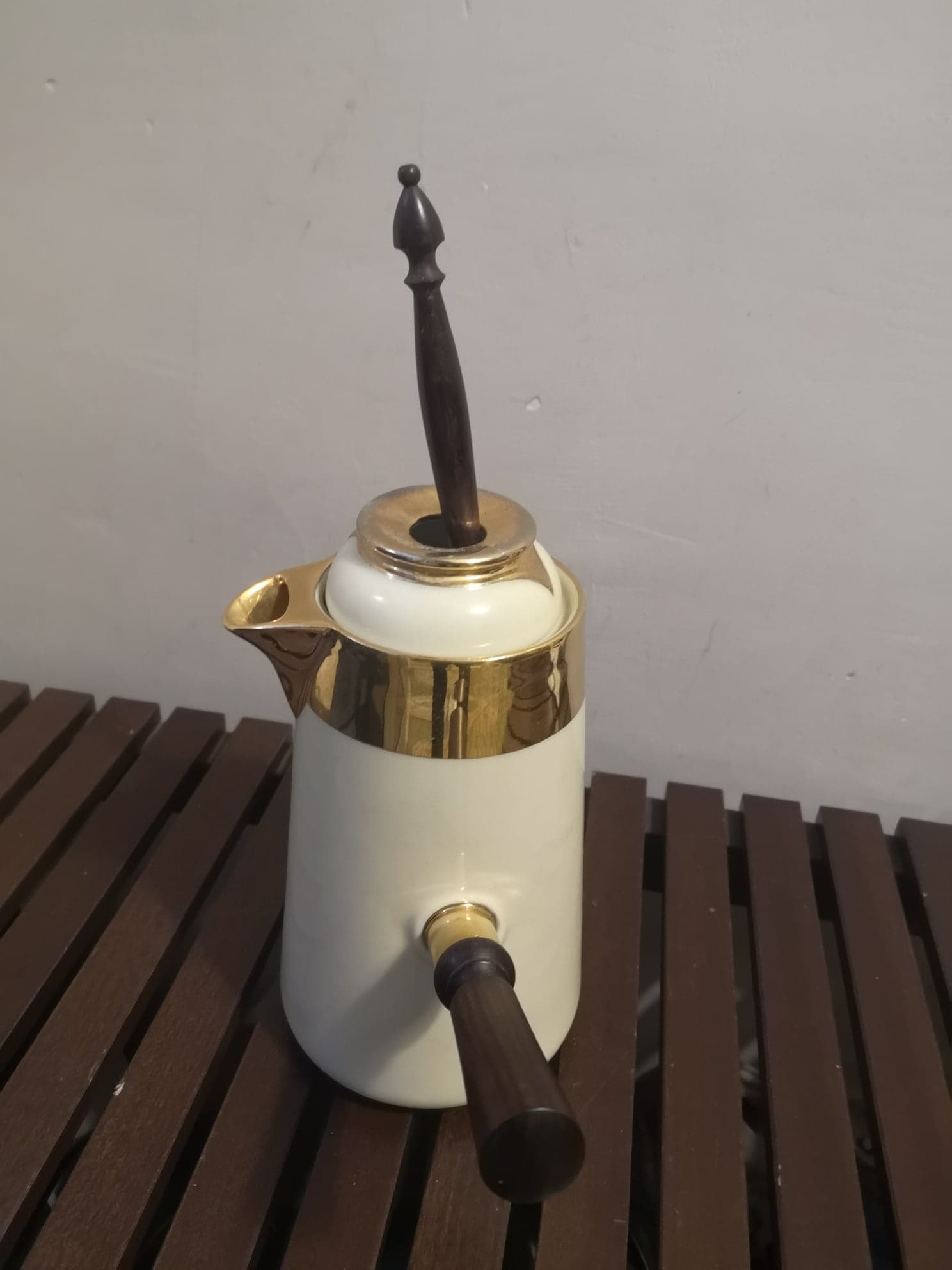 Chocolate maker- porcelain- C.P Mehun