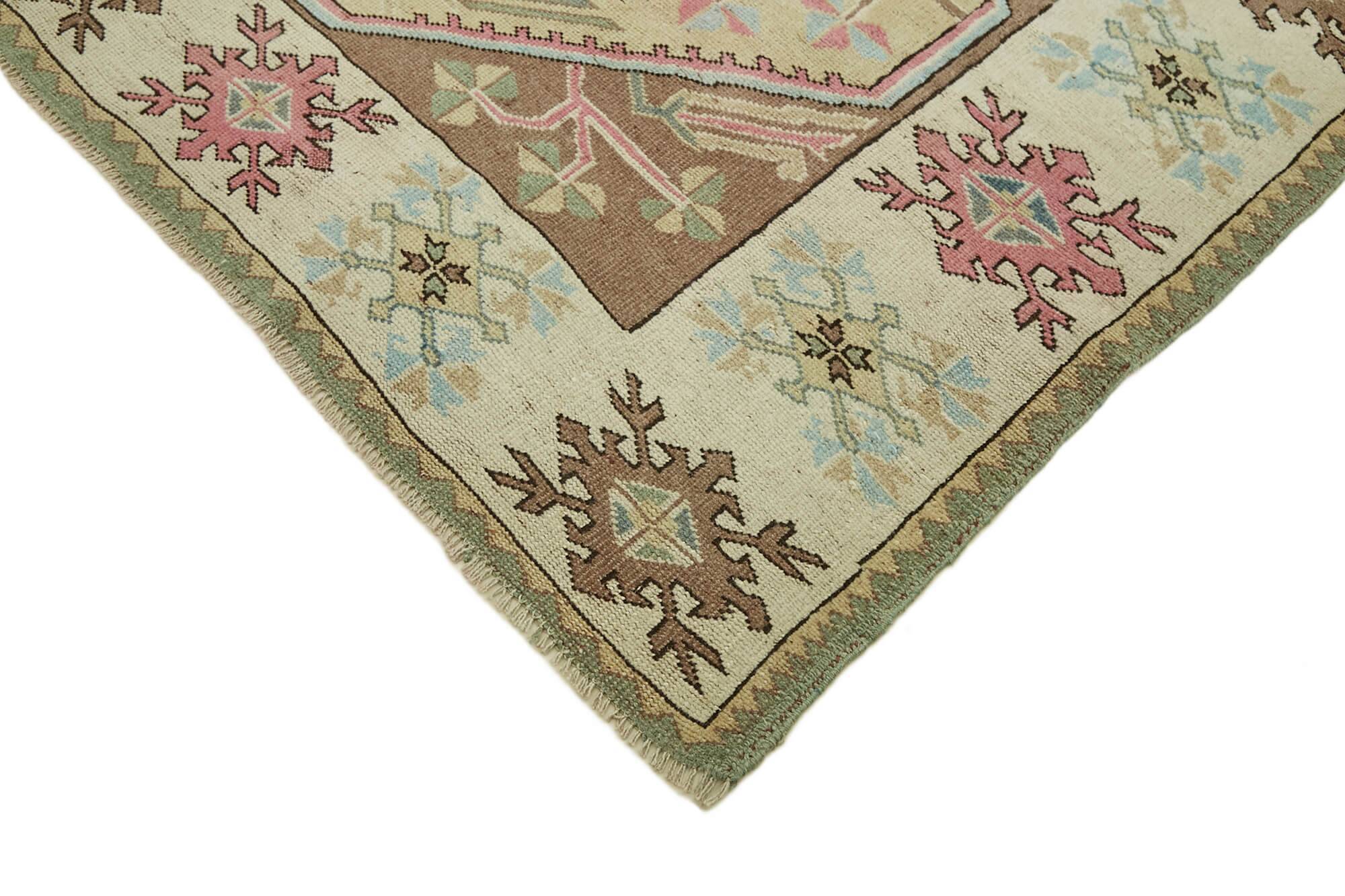 Turkish Vintage Anatolian Rug 215 cm x 280 cm