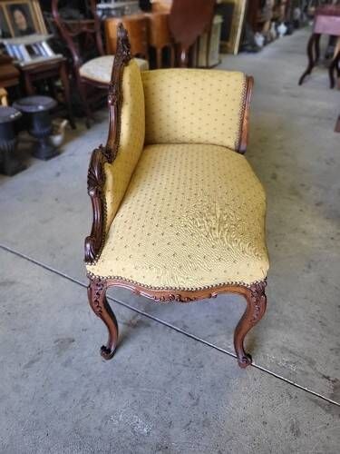 LOUIS XV CAUSEUSE 1 PLACE IN WALNUT ROCOCO
