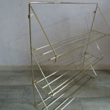 Shelf wall steel wire gold