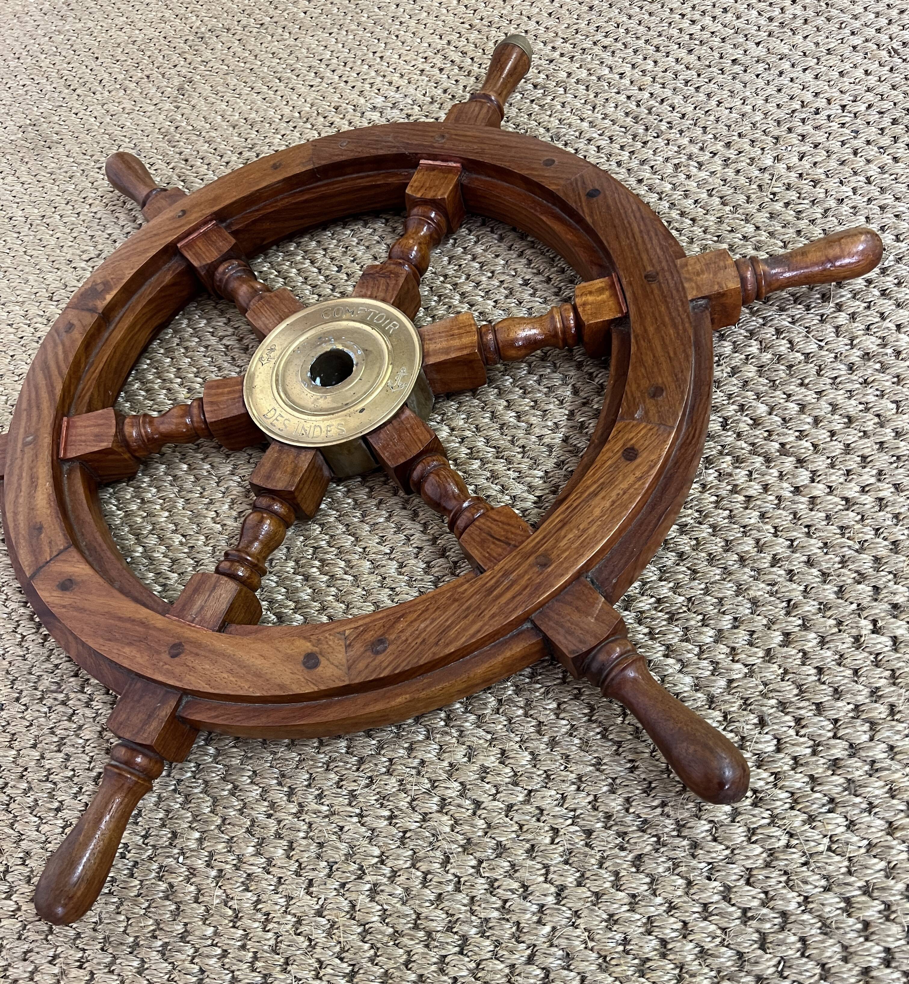 Rudder bar wheel boat in wood and brass "Comptoir des Indes" shelf