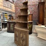 Corner cabinet in oak, late 19th century.