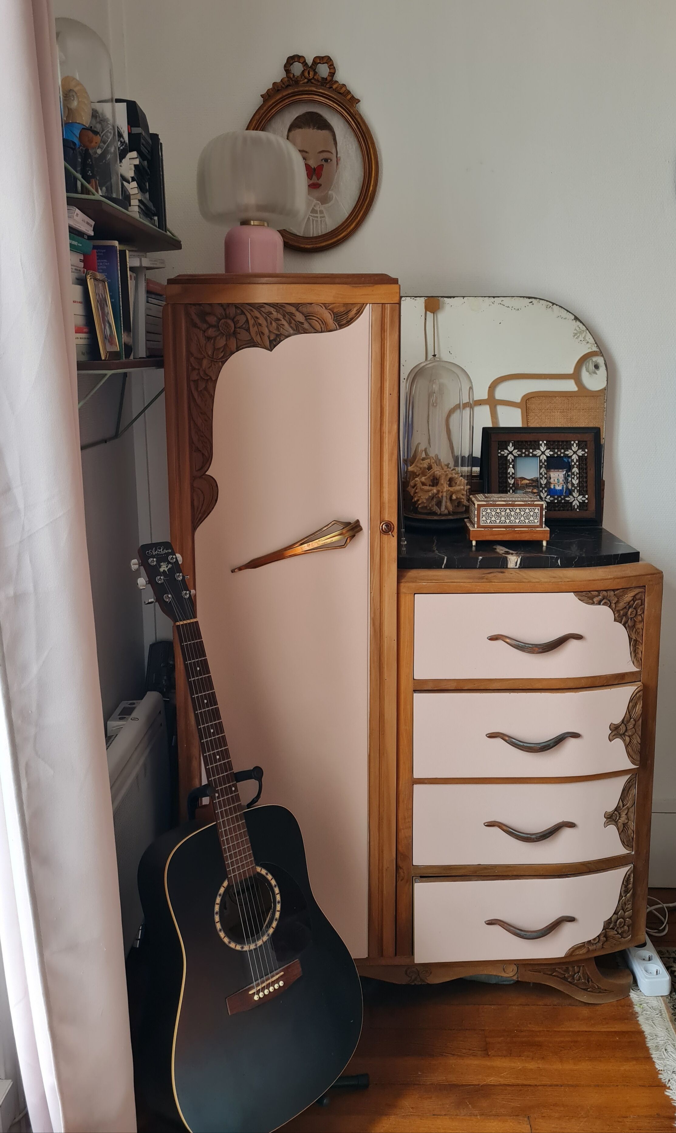 Commode wardrobe art deco pink