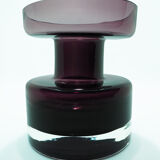 Vase violet scandinave en verre