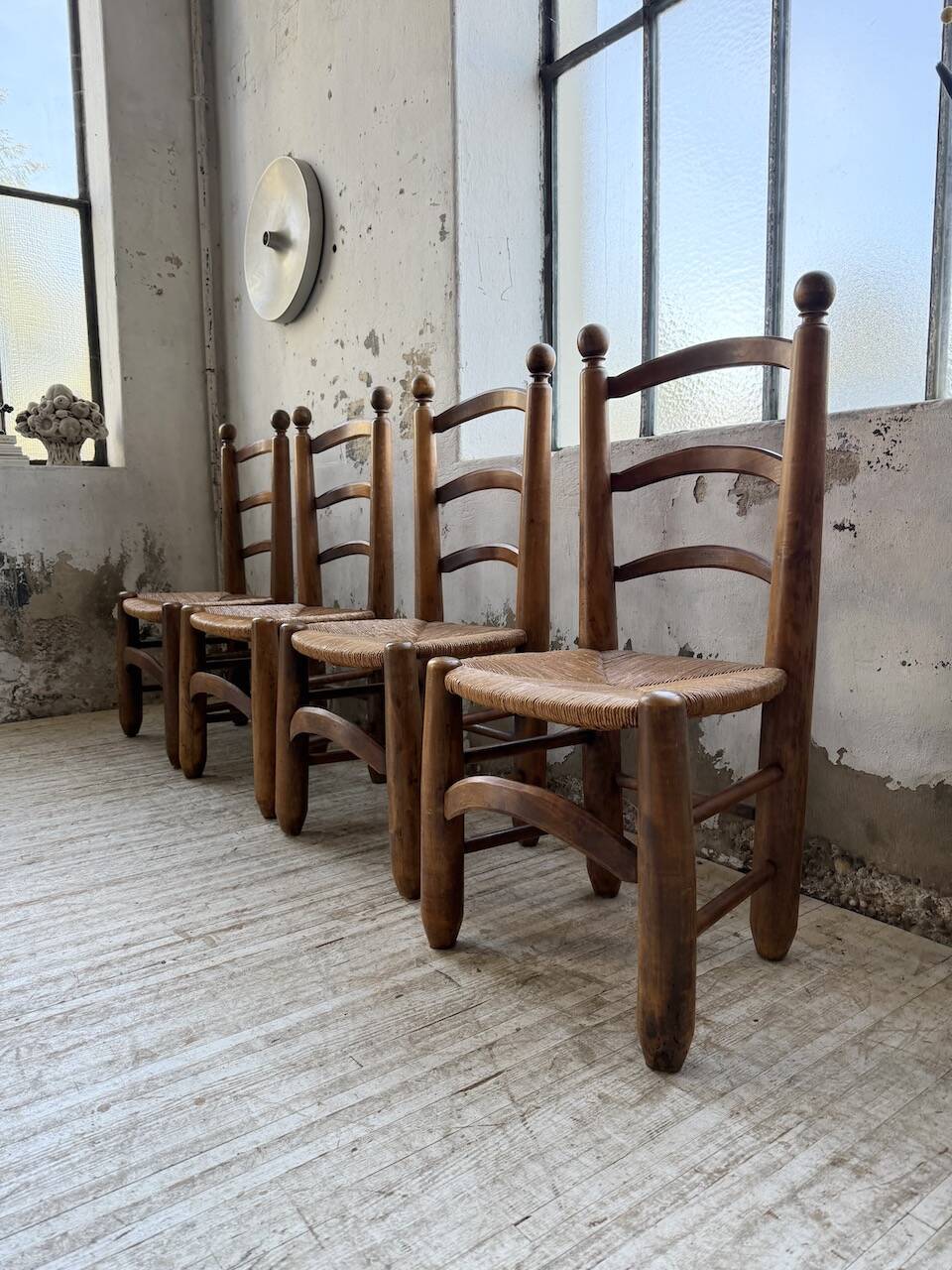 Set of 4 oak and straw chairs Dudouyt 1940