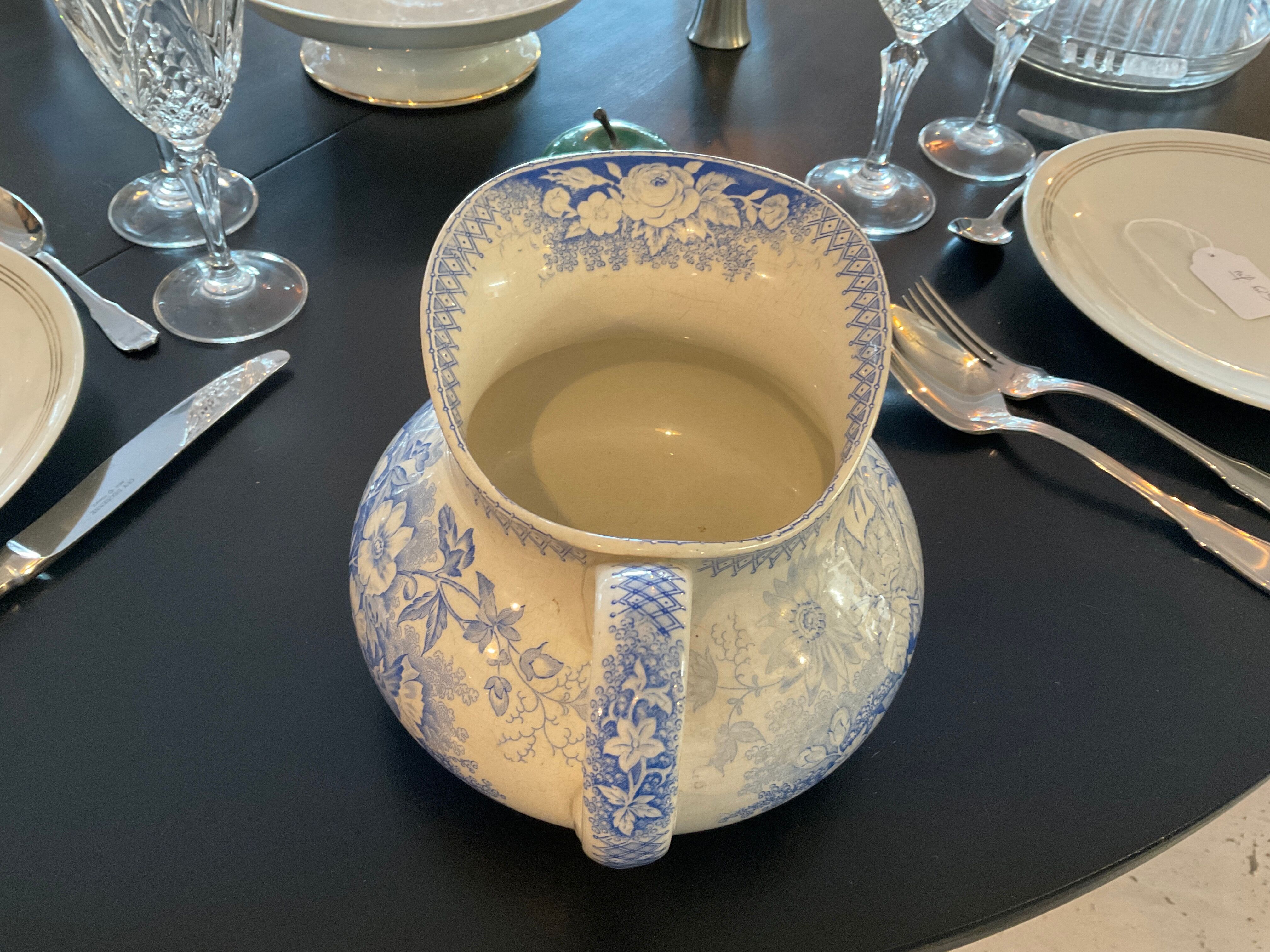 Water pitcher, Terre de fer