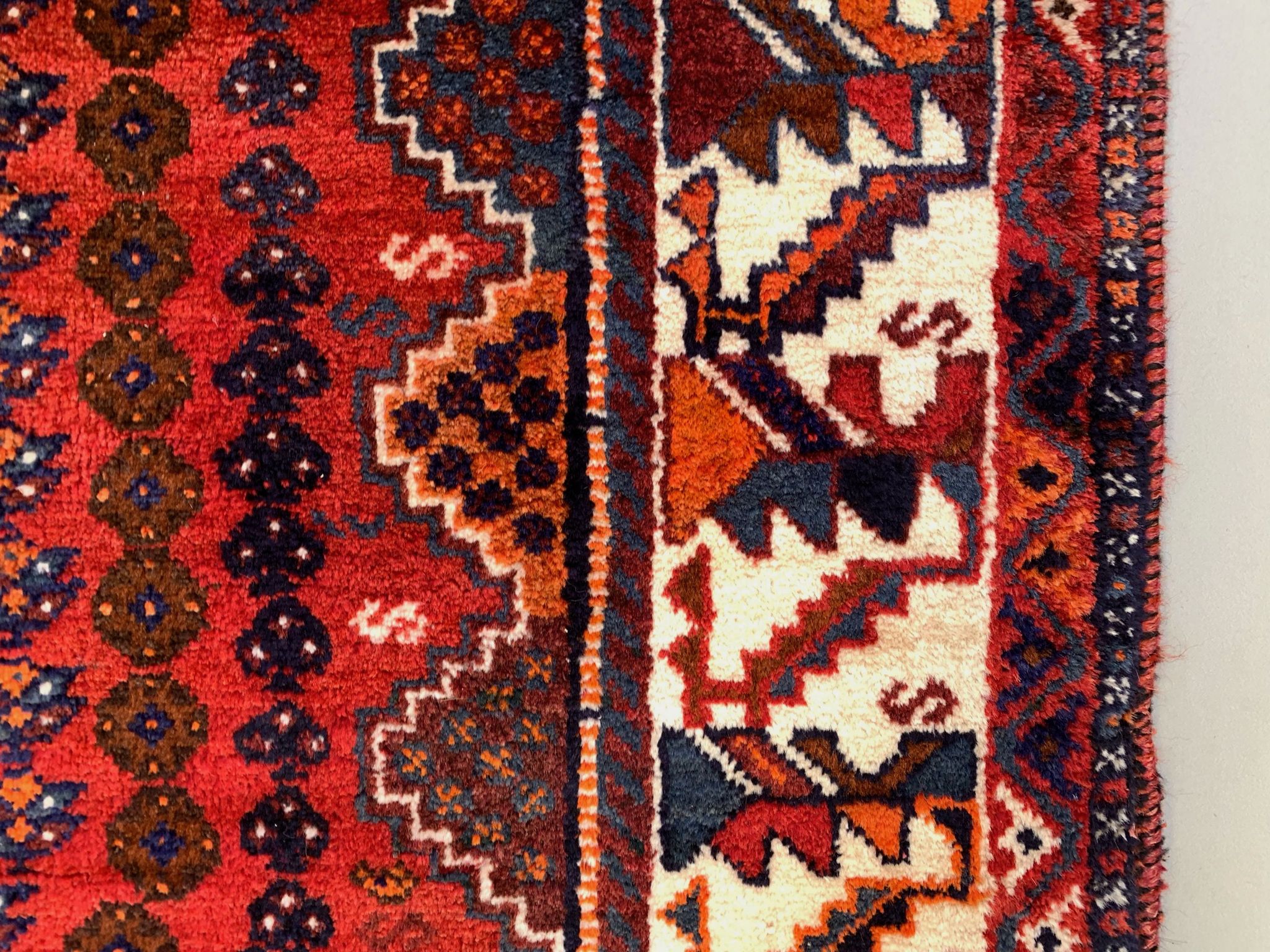 Vintage Traditional Tribal Rug 284x175 cm Wool Oriental HandMade Rug, Red Black