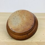 Empty anthropomorphic sandstone pocket