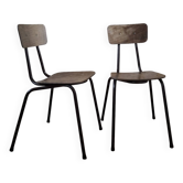 Paires de chaises d'écolier 