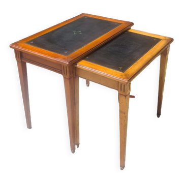 Suite de 2 tables gigognes de style empire